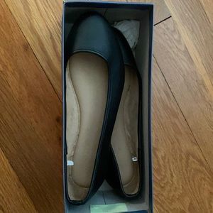 Universal Thread Ballet flats